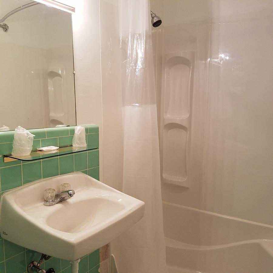 Greenwell Motel Ла-Гранде Экстерьер фото